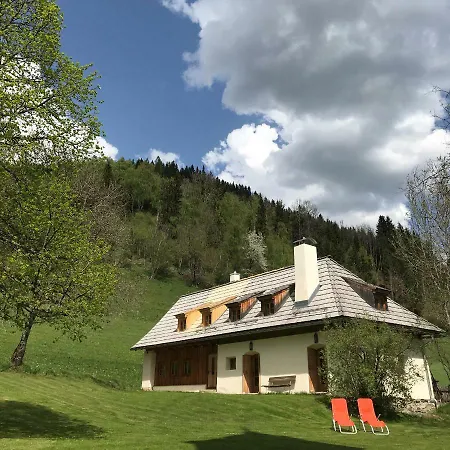Chalet Kloesterle Haus Resi Arriach