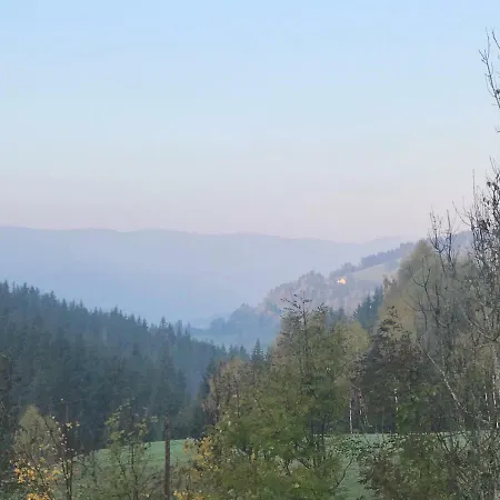Kloesterle Haus Resi شاليه Arriach